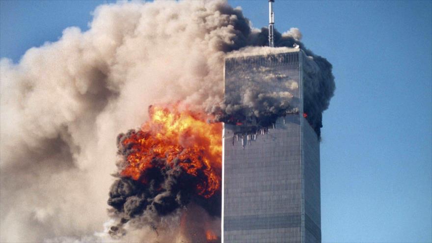 Una de las Torres Gemelas de Nueva York en el momento de los ataques del 11 de septiembre de 2001.