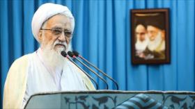 ‘EEUU nunca logrará con amenazas que el pueblo iraní se rinda a sus exigencias’ 