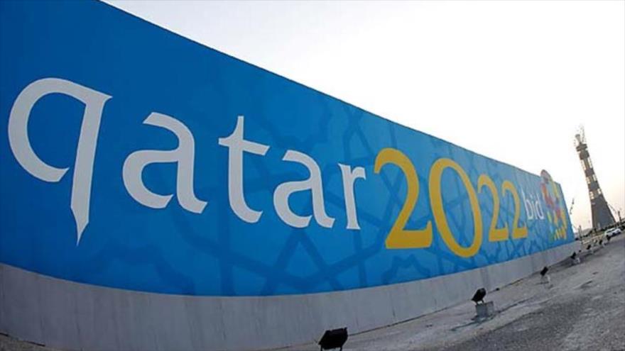 Sindicato de futbolistas denuncia "horribles" condiciones en obras del Mundial Catar-2022.