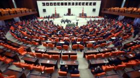 Parlamento de Turquía ratifica acuerdo para normalizar lazos con Israel