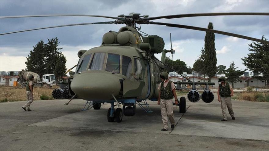 Fuerzas rusas en la base aérea de Rusia en Hmeimim (noroeste de Siria).