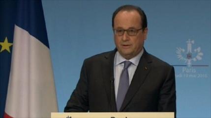 Hollande confirma que el desaparecido avión egipcio “se ha estrellado”