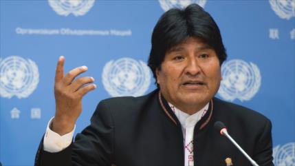 Morales alerta: Bolivia no es una colonia yanqui