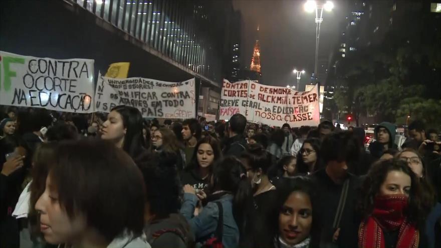 Continúan protestas contra Gobierno interino de Temer