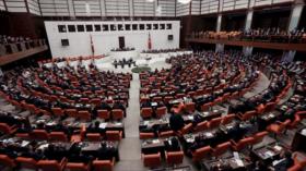 Turquía elimina la inmunidad parlamentaria de los diputados