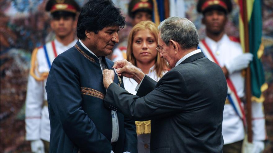 Cuba otorga a Evo Morales la Orden José Martí