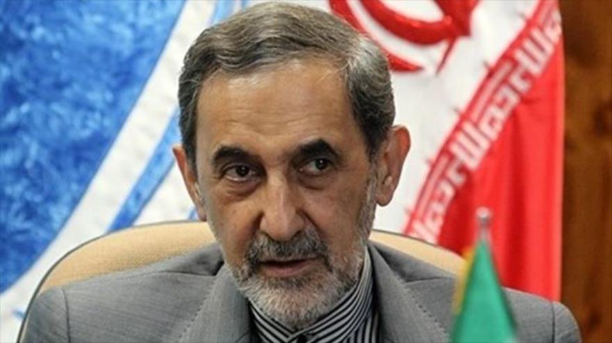 Ali Akbar Velayati, director del Centro de Estudios Estratégicos del Consejo del Discernimiento del Sistema de Irán. 