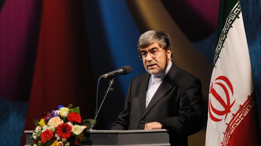 El ministro de Cultura y Orientación Islámica de Irán, Mohamad Ali Yanati.