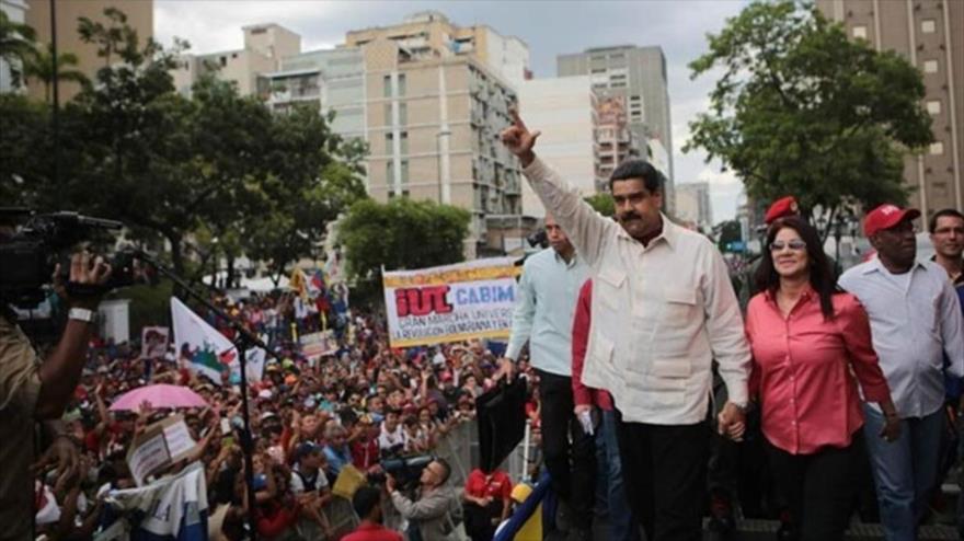 El presidente de Venezuela, Nicolás Maduro en un acto con estudiantes universitarios, 26 de mayo de 2016.