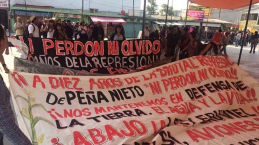 Protestan en San Salvador Atenco, México, por construcción de nuevo aeropuerto, 27 de mayo 2016.