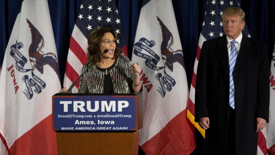 Sarah Palin, exgobernadora de Alaska, habla en un mitin del precandidato Donald Trump, en Wisconsin, norte de EE.UU.
