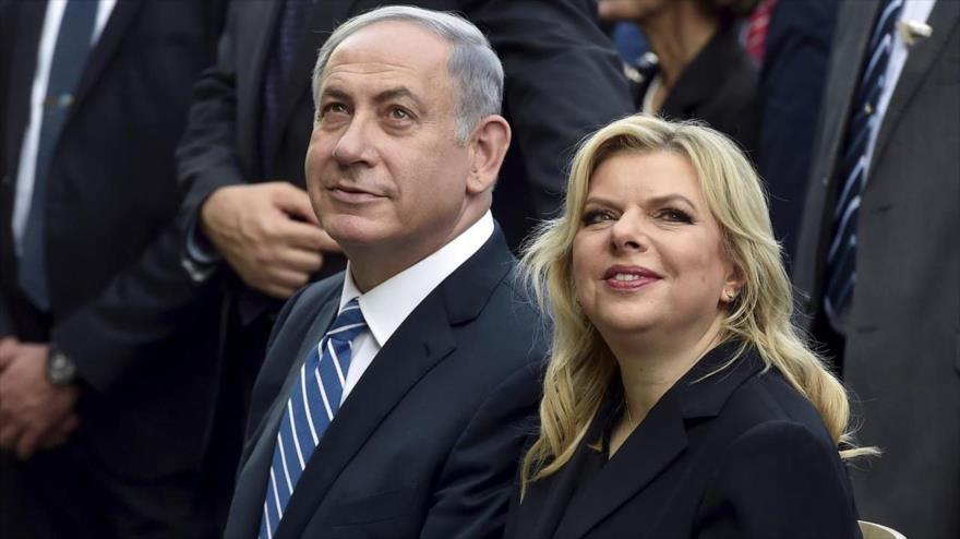 El primer ministro del régimen de Israel, Benyamin Netanyahu, y su esposa Sara Netanyahu.