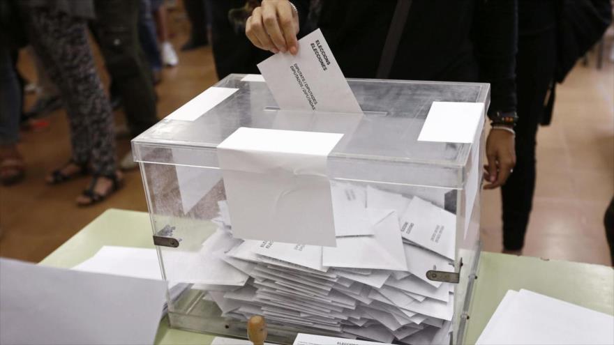 Una nueva encuesta muestra que en las elecciones generales de España del 26 de junio el Partido Popular (PP) se situaría en el primer lugar, seguido por la coalición Unidos Podemos.