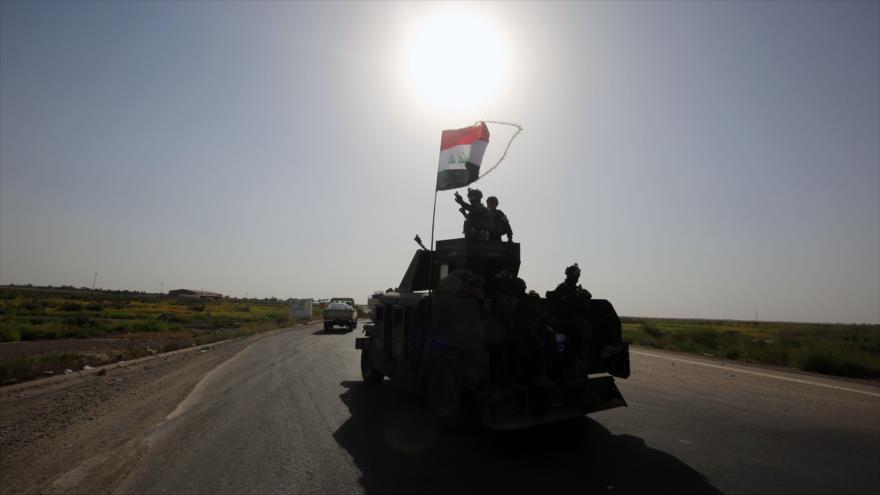 Fuerzas populares iraquíes en las regiones aledañas a la ciudad de Faluya, en la provincia occidental de Al-Anbar, 28 de mayo de 2016.