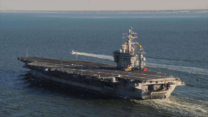 El portaviones USS Dwight D. Eisenhower.