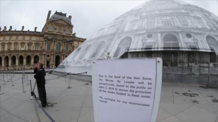 El Louvre cerrará el jueves para poner a resguardo sus obras 