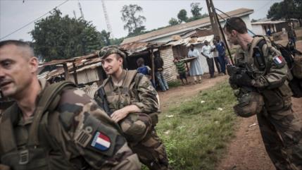 Francia admite abusos de sus soldados en República Centroafricana