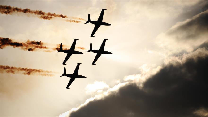 Equipo acrobático de la fuerza aérea israelí.