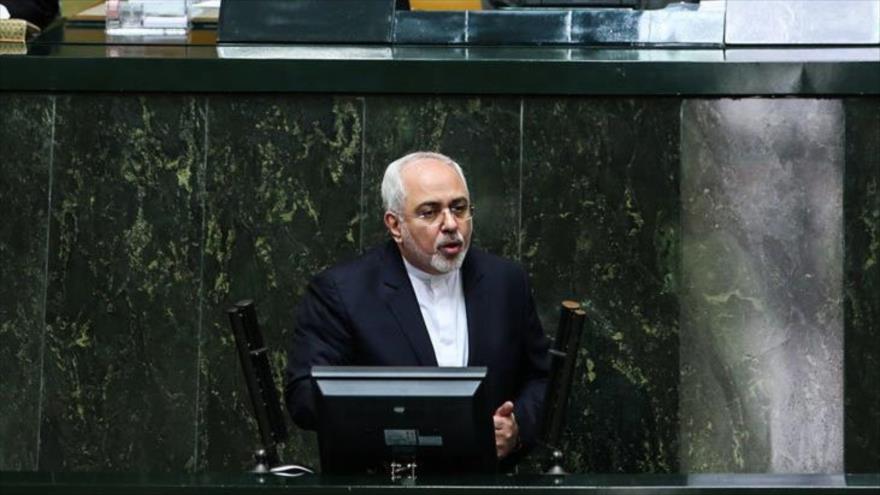 Zarif: No negociamos el programa de misiles durante las conversaciones nucleares