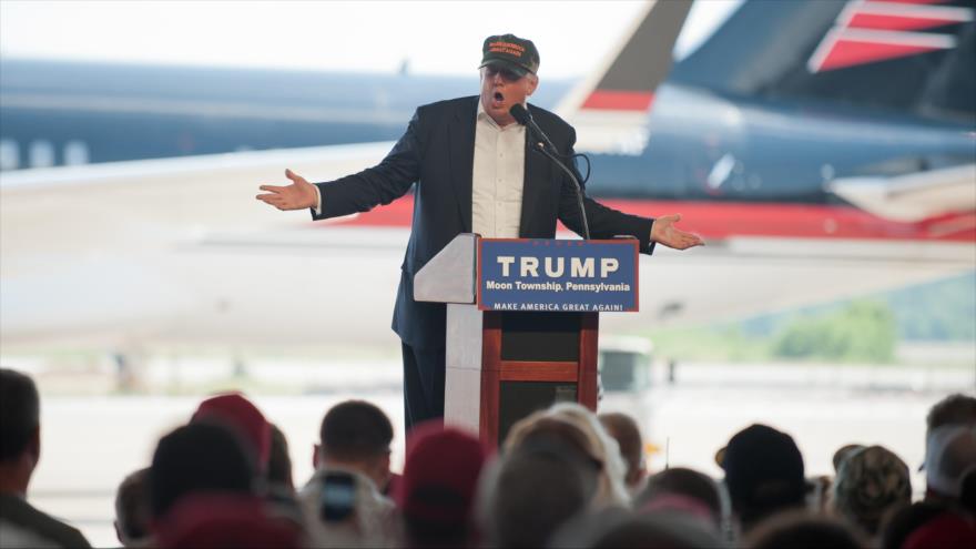 Trump llama a los refugiados sirios "caballo de Troya"