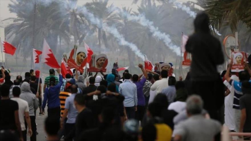 Una manifestación de los bareiníes que exigen la liberación del sheij Ali Salman, líder de Al-Wefaq, principal partido opositor bareiní.