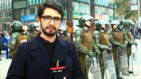 Video: La policía chilena detiene al corresponsal de HispanTV y agrede a su camarógrafo