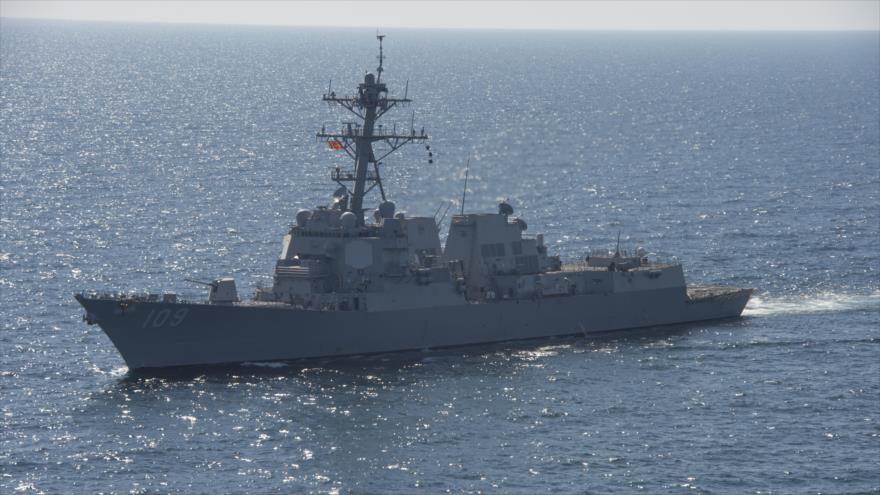 Un buque militar estadounidense en el mar Negro.