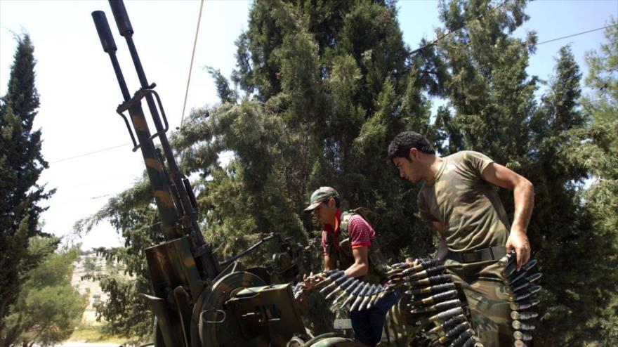 Miembros del grupo terrorista Yaish al-Fath en Siria.