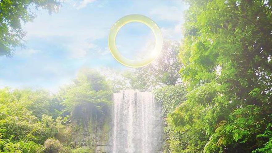 Un anillo de tres metros de diámetro de la artista japonesa Mariko Mori será instalado en lo alto de una cascada de Río de Janeiro en el marco de la programación cultural de los Juegos Olímpicos de Río 2016.