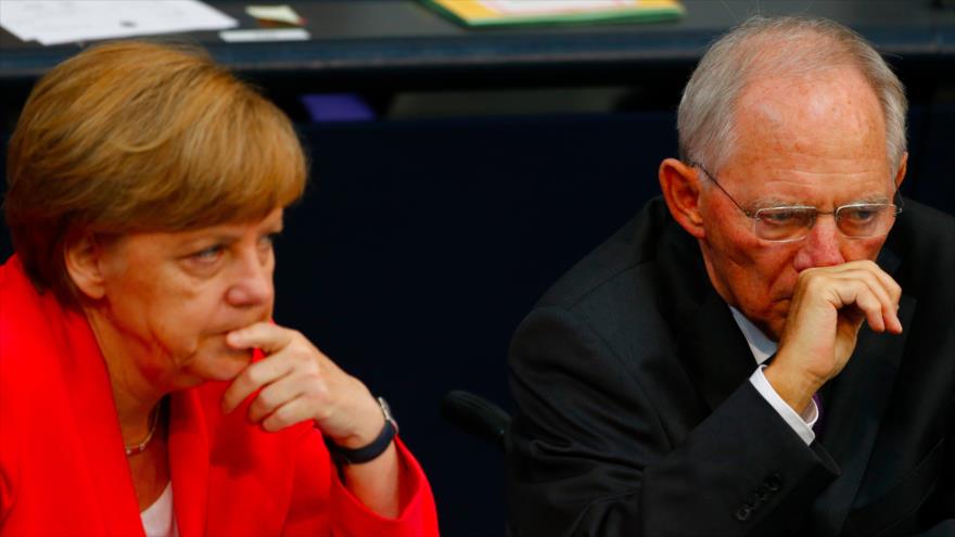 La canciller alemana Angela Merkel, y el ministro de Finanzas alemán Wolfgang Schäuble.