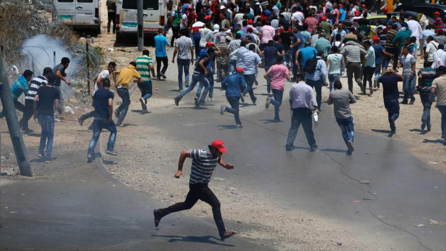 Escenario de choques entre palestinos y las fuerzas israelíes en el puesto de control de Qalandia, en las inmediaciones de la localidad cisjordana de Ramalá, 1 de julio de 2016.