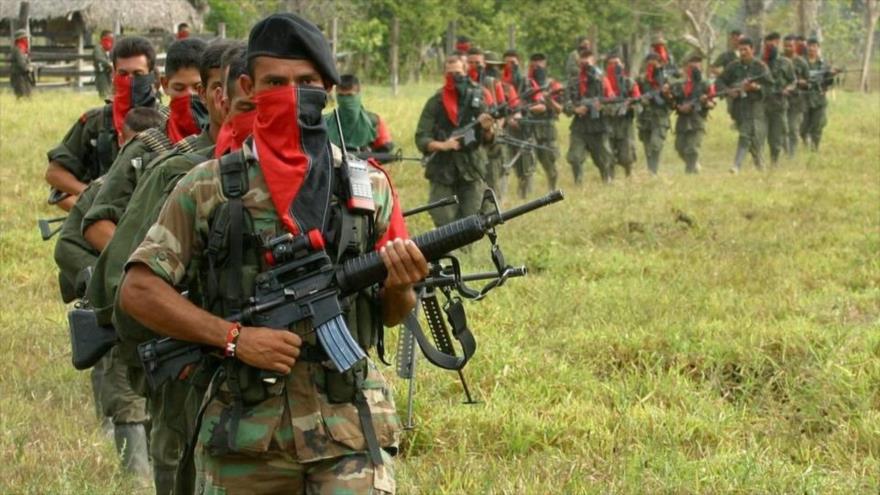 
Miembros de la guerrilla colombiana del Ejército de Liberación Nacional.
