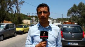 Miles de refugiados atrapados en la isla griega de Lesbos