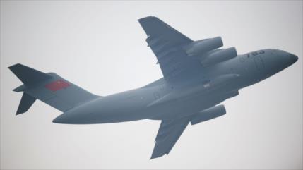 Avión Y-20 con mayor alcance, paso crucial para la Fuerza Aérea china