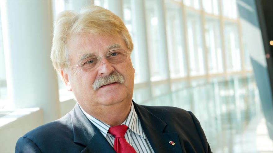 El presidente de la Comisión de Asuntos Exteriores en el Parlamento Europeo, Elmar Brok.