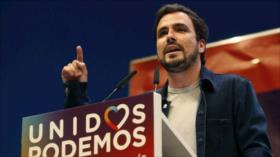 Líder de IU dice que Obama trata a España como una colonia 