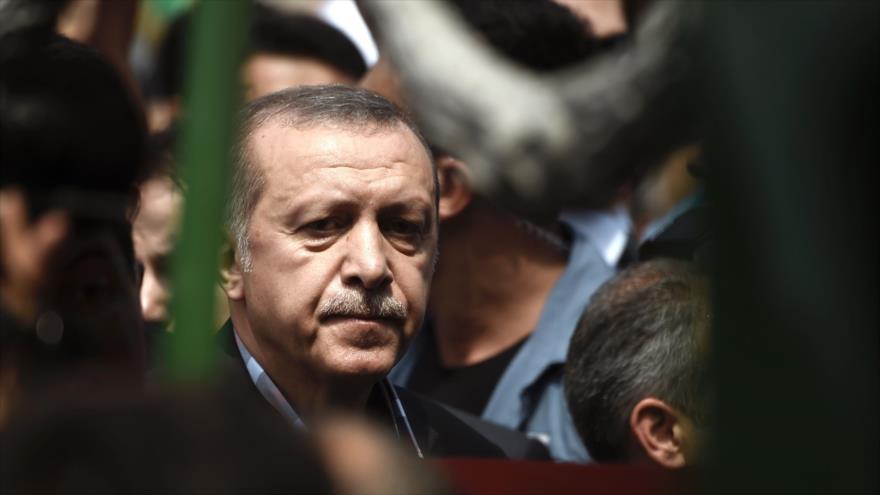 Mano de hierro de Erdogan: promete eliminar el virus en Turquía