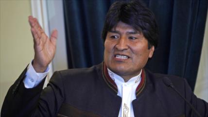 Morales tacha de racismo el ‘bloqueo’ de Chile a su canciller