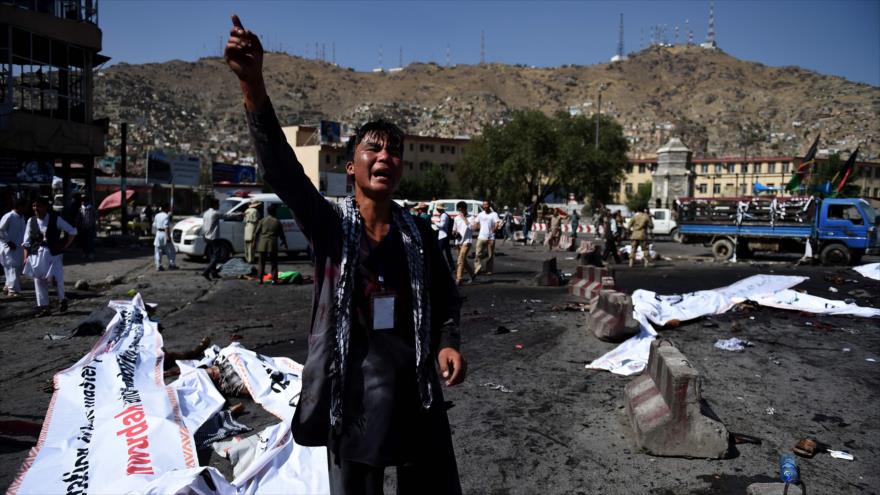 Escenario de un ataque reivindicado por el grupo terrorista EIIL (Daesh, en árabe) en Kabul, capital de Afganistán, 23 de julio de 2016.