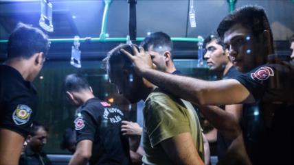 ‘Detenidos tras el golpe en Turquía sufren tortura y acoso sexual’