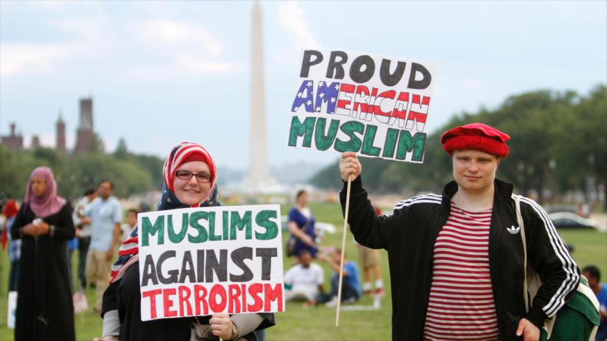 Asistentes a la manifestación contra la islamofobia en Washington, capital de EE.UU. 23 de julio de 2016