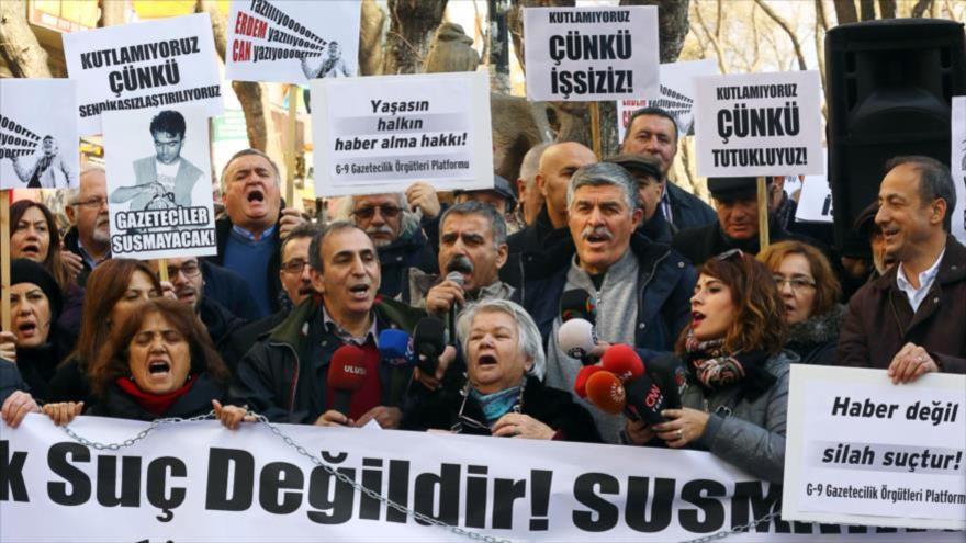 Congregación de periodistas turcos en Ankara, capital de Turquía.