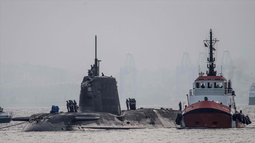 El submarino nuclear HMS Ambush del Reino Unido en el puerto de Gibraltar, 20 de julio de 2016.