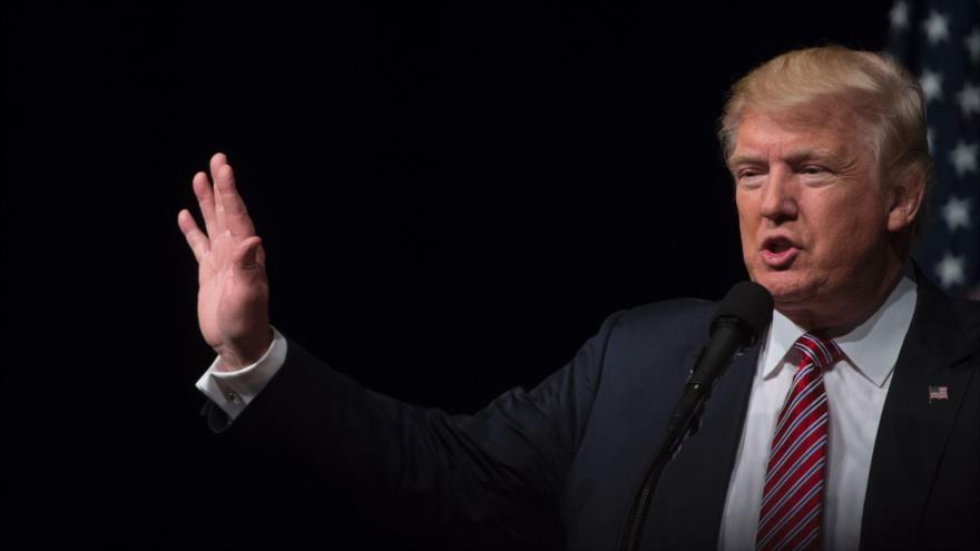 VIDEO: Trump echa de mitin a un bebé llorón, ¡Sáquenlo de acá!