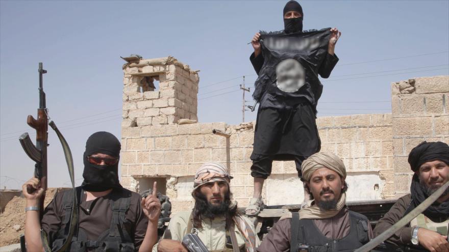Miembros de la banda terrorista EIIL (Daesh, en árabe).