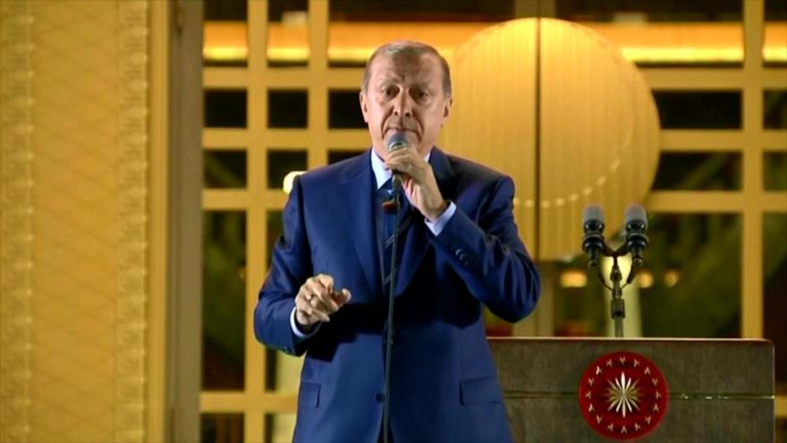 Turquía cortará sus lazos con EEUU si no extradita a Gülen