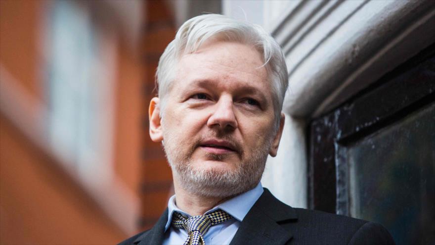 Ecuador permite a Suecia interrogar a Assange en su 