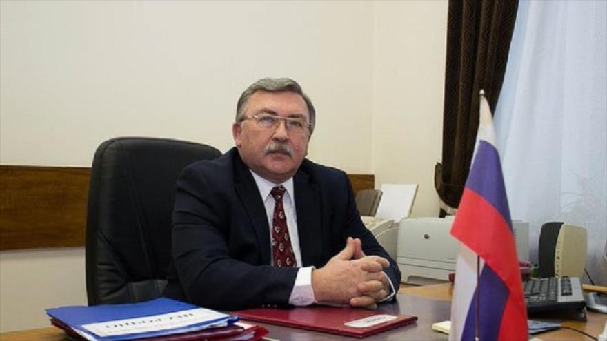 El director del Departamento de No Proliferación y Control Armamentístico de la Cancillería rusa, Mijail Ulianov.