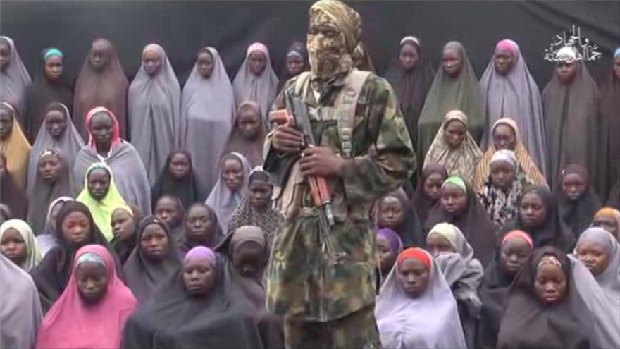 Boko Haram difunde nuevo video con las niñas secuestradas en 2014