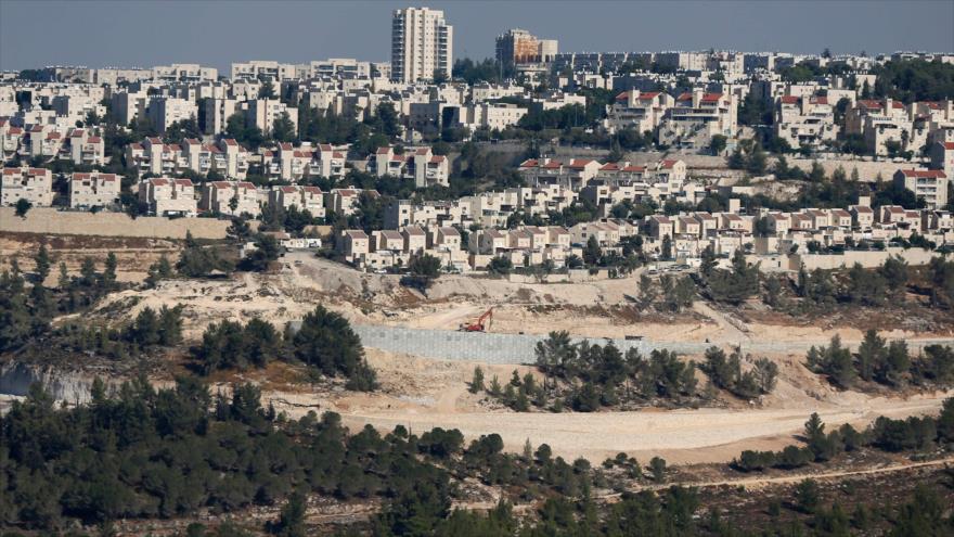 Asentamientos ilegales del régimen de Israel en Gilo, en Al-Quds (Jerusalén).